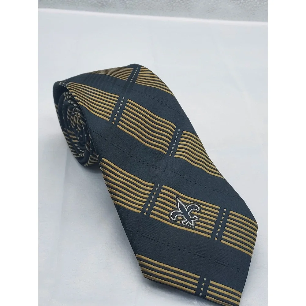 NFL New Orleans Saints Eagles Wings Mens Black Gold Plaid Woven Necktie 5411 NEW